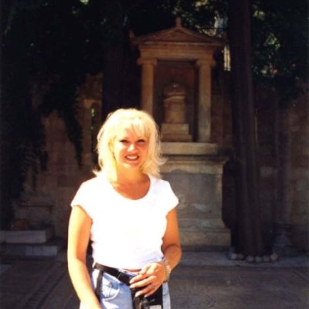 Meet your Posher, Paula